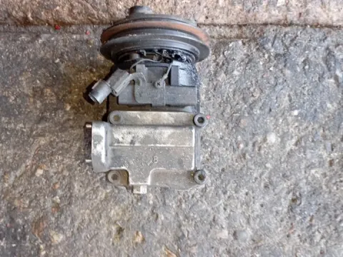 Συμπιεστής A-C (Κομπρέσορας) για HYUNDAI H-1 STAREX (1998 - 2001) 2500 4D56 diesel 78  Συμπιεστής A-C (Κομπρέσορας) για HYUNDAI H-1 STAREX (1998 - 2001) 2500 4D56 diesel 78