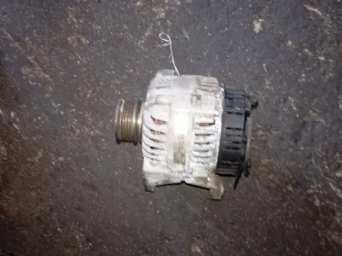 Δυναμό - Εναλλάκτης για AUDI A4 (1999 - 2001) (8D)  Δυναμό - Εναλλάκτης για AUDI A4 (1999 - 2001) (8D)