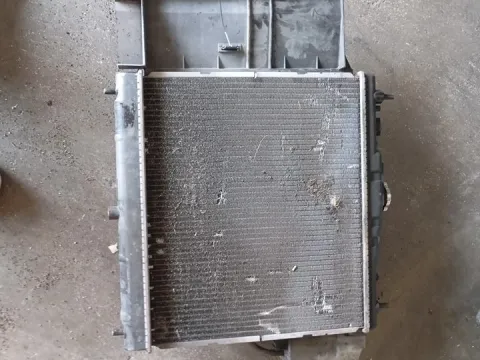Ψυγείο Κινητήρα (Νερού) Με Βεντηλατέρ για NISSAN MICRA (2003 - 2005) (K12) Hatchback - 5dr , (2005 - 2011) (K12) *Γ* Ψυγείο Κινητήρα (Νερού) Με Βεντηλατέρ για NISSAN MICRA (2003 - 2005) (K12) Hatchback - 5dr , (2005 - 2011) (K12) *Γ*