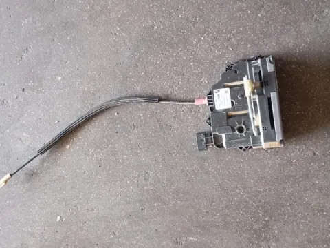 Ηλεκτρομαγνητική Κλειδαριά Πίσω Δεξιά 6pin για OPEL CORSA (2014 - 2019) E Hatchback - 5dr  Ηλεκτρομαγνητική Κλειδαριά Πίσω Δεξιά 6pin για OPEL CORSA (2014 - 2019) E Hatchback - 5dr