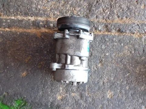 Συμπιεστής A-C (Κομπρέσορας) για VW GOLF (1998 - 2004) Mk4 (1J1)  Συμπιεστής A-C (Κομπρέσορας) για VW GOLF (1998 - 2004) Mk4 (1J1)