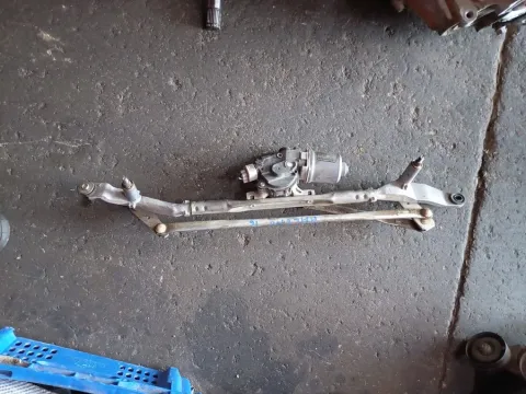 Μοτέρ Κίνησης Εμπρός Υαλοκαθαριστήρων για SUZUKI BALENO (2015 - 2022) () ΠΑΛΕΤΑ 1 *297431*  Μοτέρ Κίνησης Εμπρός Υαλοκαθαριστήρων για SUZUKI BALENO (2015 - 2022) () ΠΑΛΕΤΑ 1 *297431*