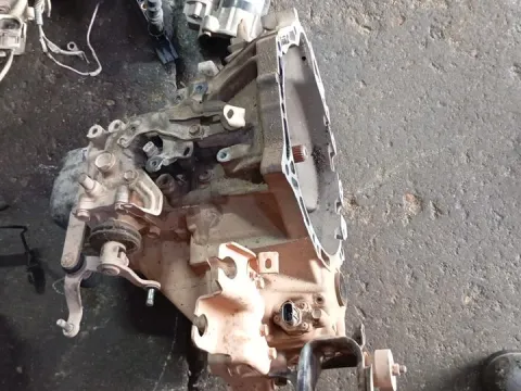 Κιβώτιο Ταχυτήτων (Σασμάν) Χειροκίνητο για TOYOTA YARIS (1999 - 2002) (XP10) 1300 2NZ-FE petrol 86 NCP10  Κιβώτιο Ταχυτήτων (Σασμάν) Χειροκίνητο για TOYOTA YARIS (1999 - 2002) (XP10) 1300 2NZ-FE petrol 86 NCP10