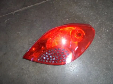 Φανάρι Πίσω Δεξί (Ελαττωματικό) για PEUGEOT 207 (2006 - 2009) (WA_) (WC_) Cabrio - 2dr  Φανάρι Πίσω Δεξί (Ελαττωματικό) για PEUGEOT 207 (2006 - 2009) (WA_) (WC_) Cabrio - 2dr