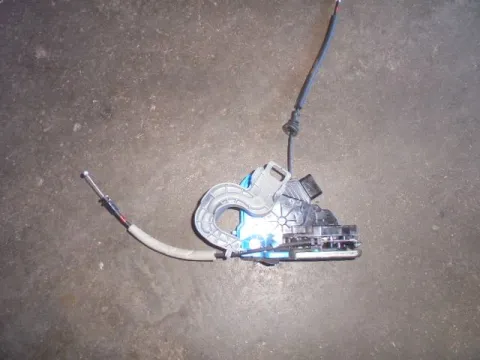 Ηλεκτρομαγνητική Κλειδαριά Πίσω Δεξιά 4pin για KIA CEED (2013 - 2018) (JD)  Ηλεκτρομαγνητική Κλειδαριά Πίσω Δεξιά 4pin για KIA CEED (2013 - 2018) (JD)