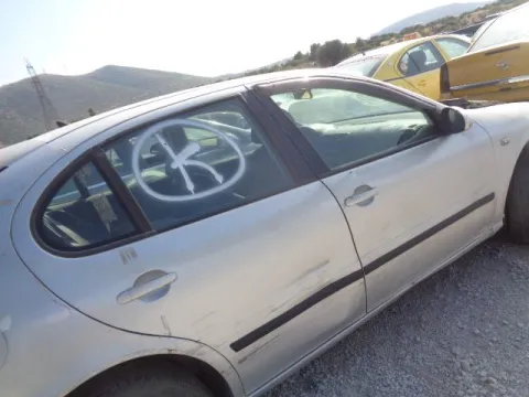 Τροπέτο Αμάξι κομπλέ με Κινητήρα AZD και Σασμάν με Άξονα Πίσω με Ζαντολάστιχα 195/65/15 για SEAT LEON (1999 - 2005) (1MZ) 1600 (AZD) Petrol 105 16 v  *ΔΒ* -  Τροπέτο Αμάξι κομπλέ με Κινητήρα AZD και Σασμάν με Άξονα Πίσω με Ζαντολάστιχα 195/65/15 για SEAT LEON (1999 - 2005) (1MZ) 1600 (AZD) Petrol 105 16 v  *ΔΒ* -