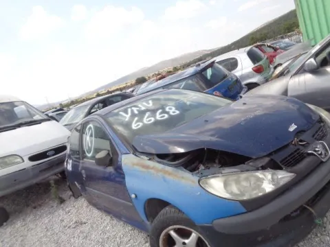 Τροπέτο Αμάξι κομπλέ με Χαλασμένο Κινητήρα με Σασμάν και Άξονα Πίσω για PEUGEOT 206 (1998 - 2002) (2A) (2C) (T3E) Hatchback - 3dr 1400 (KFW) (KFX) Petrol 75 *ΔΒ* -  Τροπέτο Αμάξι κομπλέ με Χαλασμένο Κινητήρα με Σασμάν και Άξονα Πίσω για PEUGEOT 206 (1998 - 2002) (2A) (2C) (T3E) Hatchback - 3dr 1400 (KFW) (KFX) Petrol 75 *ΔΒ* -
