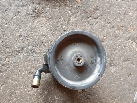 Αντλία Υδραυλικού Τιμονιού Μεταχειρισμένος YC1E3A733AB για FORD TRANSIT (2000 - 2006) (FA_ _) 2400 (D2F_) Diesel 90 DI 