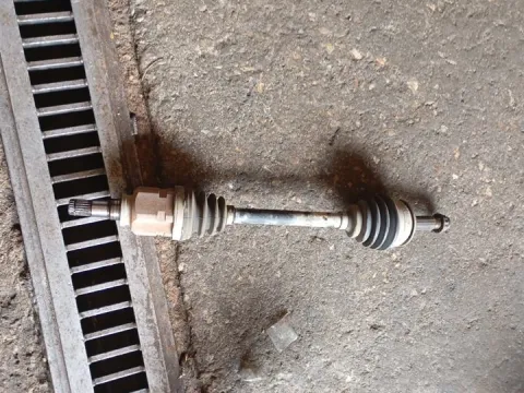 Ημιαξόνιο Εμπρός Αριστερό για TOYOTA YARIS (2012 - 2014) ( ) 1400 Diesel D4-D 90hp (1ND)  Ημιαξόνιο Εμπρός Αριστερό για TOYOTA YARIS (2012 - 2014) ( ) 1400 Diesel D4-D 90hp (1ND)