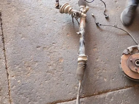 Κρεμαγιέρα Υδραυλική για TOYOTA YARIS (1999 - 2002) (XP10)  Κρεμαγιέρα Υδραυλική για TOYOTA YARIS (1999 - 2002) (XP10)