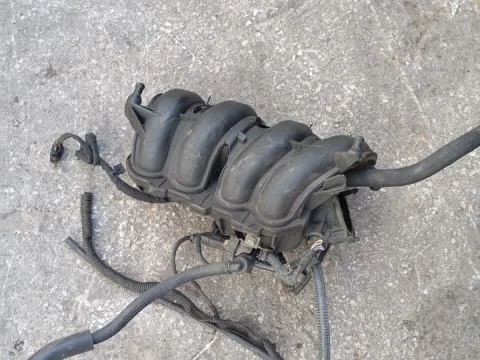 Πολλαπλή Εισαγωγής Πλαστική V752817280 για PEUGEOT 308 (2008 - 2011) 1600 (EP6) Petrol 120 16V  *ΠΑΛΕΤΑ 1* Πολλαπλή Εισαγωγής Πλαστική V752817280 για PEUGEOT 308 (2008 - 2011) 1600 (EP6) Petrol 120 16V  *ΠΑΛΕΤΑ 1*