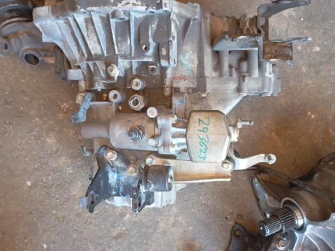 Κιβώτιο Ταχυτήτων (Σασμάν) Χειροκίνητο για TOYOTA AVENSIS (2003 - 2006) (T250) 1600 (3ZZ-FE) petrol 110 (ZZT250) VVT-i  Κιβώτιο Ταχυτήτων (Σασμάν) Χειροκίνητο για TOYOTA AVENSIS (2003 - 2006) (T250) 1600 (3ZZ-FE) petrol 110 (ZZT250) VVT-i