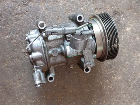 Συμπιεστής A-C (Κομπρέσορας) 8200819568 για RENAULT CLIO (2009 - 2013) (BR) Hatchback - 5dr 1200 (D4F740) Petrol 65 16V , TWINGO (2007 - 2012) (CN0) Hatchback - 3dr 1200 (D4F772) Petrol 76 16V  Συμπιεστής A-C (Κομπρέσορας) 8200819568 για RENAULT CLIO (2009 - 2013) (BR) Hatchback - 5dr 1200 (D4F740) Petrol 65 16V , TWINGO (2007 - 2012) (CN0) Hatchback - 3dr 1200 (D4F772) Petrol 76 16V