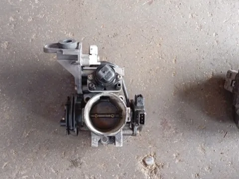 Σώμα Πεταλούδας 0280122010 για CITROEN XANTIA (1995 - 1998) (X1)  ΤΕΛΑΡΟ 63"(πισω σκαλα) Σώμα Πεταλούδας 0280122010 για CITROEN XANTIA (1995 - 1998) (X1)  ΤΕΛΑΡΟ 63"(πισω σκαλα)