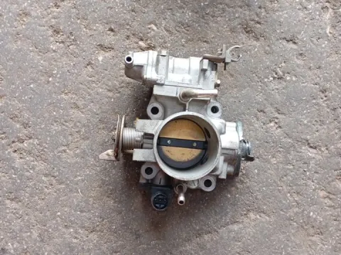 Σώμα Πεταλούδας H873633 για HONDA HRV (1999 - 2001) (GH)  ΤΕΛΑΡΟ 58"(πισω σκαλα) Σώμα Πεταλούδας H873633 για HONDA HRV (1999 - 2001) (GH)  ΤΕΛΑΡΟ 58"(πισω σκαλα)