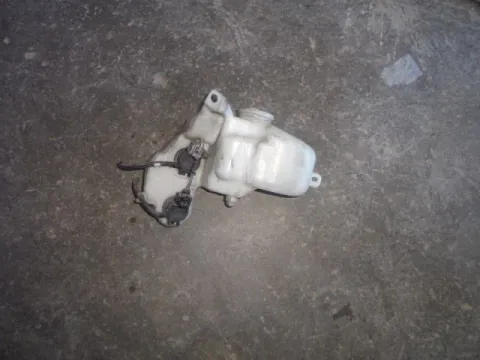 Δοχείο Υαλοκαθαριστήρων Με Μοτέρ για DAIHATSU TERIOS (2006 - 2009) (J200)  Δοχείο Υαλοκαθαριστήρων Με Μοτέρ για DAIHATSU TERIOS (2006 - 2009) (J200)