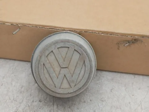 Τάσι Τροχού   321601171Α  για VW GOLF (1974 - 1983) Mk1 (Typ 17) , SCIROCCO (1974 - 1981) , (1981 - 1992)  *Γ* Τάσι Τροχού   321601171Α  για VW GOLF (1974 - 1983) Mk1 (Typ 17) , SCIROCCO (1974 - 1981) , (1981 - 1992)  *Γ*