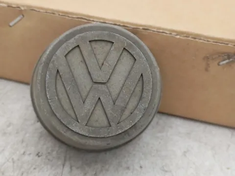 Τάσι  Τροχο΄ύ 321601171Α  για VW GOLF (1974 - 1983) Mk1 (Typ 17) , SCIROCCO (1974 - 1981) , (1981 - 1992)  *Γ* Τάσι  Τροχο΄ύ 321601171Α  για VW GOLF (1974 - 1983) Mk1 (Typ 17) , SCIROCCO (1974 - 1981) , (1981 - 1992)  *Γ*