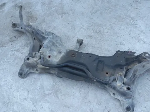 Γέφυρα Εμπρός Οριζόντια για TOYOTA YARIS (2006 - 2009) (KL9) *ΔΒ* Γέφυρα Εμπρός Οριζόντια για TOYOTA YARIS (2006 - 2009) (KL9) *ΔΒ*