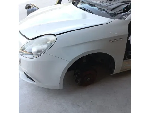 Τροπέτο Εμπρός  Με Μηχανή ( 198A4000 ) και  Σασμάν, με Μούρη ( με καπό & φτερά ) για ALFA ROMEO GIULIETTA (2010 - 2016) (940) Hatchback - 5dr 1400 (198 A4.000) Petrol 120 TB *Π* - 