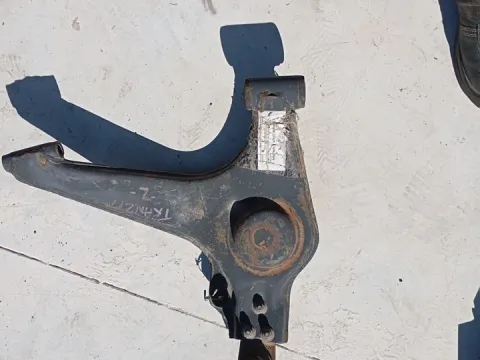 Ψαλίδι Εμπρός Αριστερό για FORD TRANSIT (1995 - 2000) (EA_) *ΔΒ*