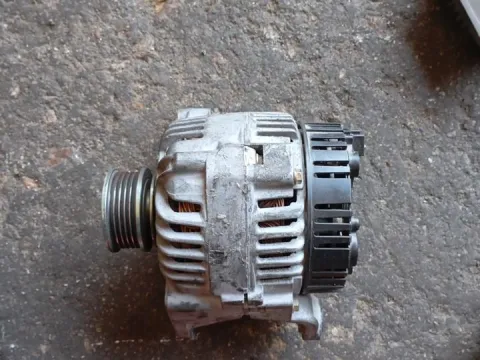 Δυναμό - Εναλλάκτης για AUDI A4 (1995 - 1998) (8D) Sedan - 4dr  Δυναμό - Εναλλάκτης για AUDI A4 (1995 - 1998) (8D) Sedan - 4dr