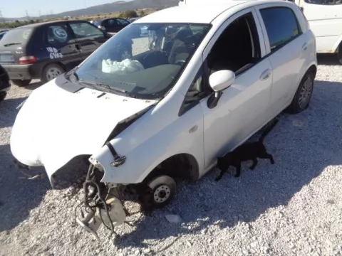Τροπέτο Αμάξι Κουφάρι με Άξονα Πίσω και 2 Ζαντολάστιχα για FIAT GRANDE PUNTO (2005 - 2008) (199) Hatchback - 5dr *ΔΒ* -  Τροπέτο Αμάξι Κουφάρι με Άξονα Πίσω και 2 Ζαντολάστιχα για FIAT GRANDE PUNTO (2005 - 2008) (199) Hatchback - 5dr *ΔΒ* -