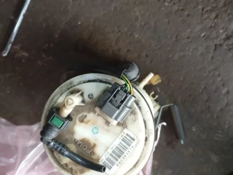 Αντλία Καυσίμου (Τρόμπα Βενζίνης) 17040JD02A για NISSAN QASHQAI (2007 - 2010) (J10)  Αντλία Καυσίμου (Τρόμπα Βενζίνης) 17040JD02A για NISSAN QASHQAI (2007 - 2010) (J10)