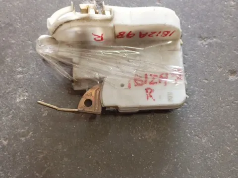 Κλειδαριά μηχανική Εμπρός Δεξιά για SEAT IBIZA (1993 - 1995) (6K) Hatchback - 5dr , (1995 - 1997) (6K)  Κλειδαριά μηχανική Εμπρός Δεξιά για SEAT IBIZA (1993 - 1995) (6K) Hatchback - 5dr , (1995 - 1997) (6K)