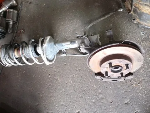 Άκρο Πλήρες Εμπρός Αριστερό Με ABS για TOYOTA YARIS (2003 - 2005) (XP10) Hatchback - 3dr 1300 2SZ-FE petrol 86 SCP12  Άκρο Πλήρες Εμπρός Αριστερό Με ABS για TOYOTA YARIS (2003 - 2005) (XP10) Hatchback - 3dr 1300 2SZ-FE petrol 86 SCP12