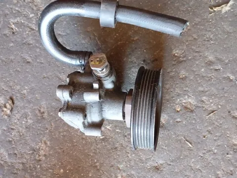 Αντλία Υδραυλικού Τιμονιού Μεταχειρισμένος 1J0422154B για VW GOLF (1998 - 2004) Mk4 (1J1)  Αντλία Υδραυλικού Τιμονιού Μεταχειρισμένος 1J0422154B για VW GOLF (1998 - 2004) Mk4 (1J1)