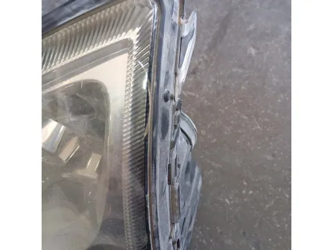 Φανάρι Εμπρός Αριστερό (Ραγισμένο) για OPEL VECTRA (2002 - 2005) C  -  Φανάρι Εμπρός Αριστερό (Ραγισμένο) για OPEL VECTRA (2002 - 2005) C  -