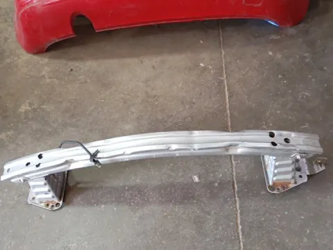 Τραβέρσα Προφυλακτήρα Εμπρός για OPEL VECTRA (2002 - 2005) C  Τραβέρσα Προφυλακτήρα Εμπρός για OPEL VECTRA (2002 - 2005) C