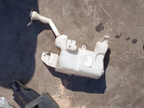 Δοχείο Υαλοκαθαριστήρων Με Μοτέρ για NISSAN QASHQAI (2014 - 2017) ( J11 ) , (2018 - 2021) ( J11)  Δοχείο Υαλοκαθαριστήρων Με Μοτέρ για NISSAN QASHQAI (2014 - 2017) ( J11 ) , (2018 - 2021) ( J11)