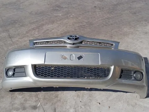 Προφυλακτήρας Εμπρός Με Θέσεις Για Parktronic για TOYOTA COROLLA VERSO (2004 -2008) (R10)  Προφυλακτήρας Εμπρός Με Θέσεις Για Parktronic για TOYOTA COROLLA VERSO (2004 -2008) (R10)