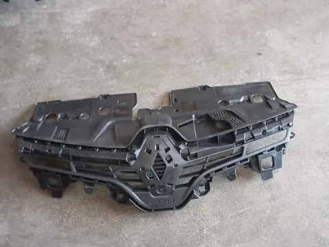 Μάσκα Εμπρός για RENAULT CLIO (2013 - 2016)  Μάσκα Εμπρός για RENAULT CLIO (2013 - 2016)