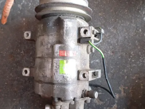 Συμπιεστής A-C (Κομπρέσορας) 4A0260805AE  5060310474  για AUDI 80 (1984 - 1986) (81) (85) (B2) Sedan - 4dr 1600 (DT) Petrol 75  Συμπιεστής A-C (Κομπρέσορας) 4A0260805AE  5060310474  για AUDI 80 (1984 - 1986) (81) (85) (B2) Sedan - 4dr 1600 (DT) Petrol 75
