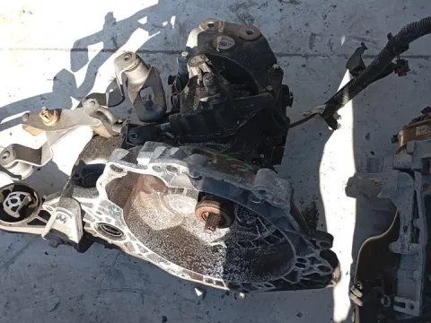 Κιβώτιο Ταχυτήτων (Σασμάν) Χειροκίνητο 5ΑΡΗ για OPEL COMBO (2004 - 2006) C Mini Van 1300 (Z13DTJ) Diesel 75 CDTI 16 valve  Κιβώτιο Ταχυτήτων (Σασμάν) Χειροκίνητο 5ΑΡΗ για OPEL COMBO (2004 - 2006) C Mini Van 1300 (Z13DTJ) Diesel 75 CDTI 16 valve
