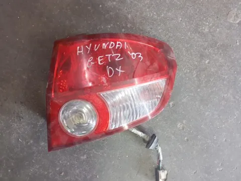 Φανάρι Πίσω Δεξί (Ελαττωματικό) για HYUNDAI GETZ (2002 - 2005) (TB)  Φανάρι Πίσω Δεξί (Ελαττωματικό) για HYUNDAI GETZ (2002 - 2005) (TB)
