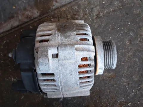 Δυναμό - Εναλλάκτης 8200100907 για RENAULT MEGANE (2002 - 2005) (LM) (KM) (EM) (CM) (BM) Hatchback - 5dr  Δυναμό - Εναλλάκτης 8200100907 για RENAULT MEGANE (2002 - 2005) (LM) (KM) (EM) (CM) (BM) Hatchback - 5dr