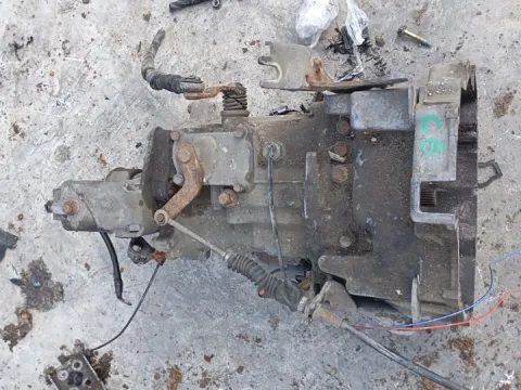 Κιβώτιο Ταχυτήτων (Σασμάν) Χειροκίνητο για PIAGGIO PORTER (1991 - 1998) 1000 CB petrol 45 ITALY Κιβώτιο Ταχυτήτων (Σασμάν) Χειροκίνητο για PIAGGIO PORTER (1991 - 1998) 1000 CB petrol 45 ITALY
