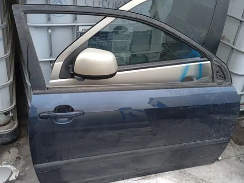 Πόρτα Δεξιά Δίπορτη Στραβές Βίδες  για TOYOTA COROLLA (2004 - 2007) (E120) Hatchback - 3dr (KM22) *Ε* Πόρτα Δεξιά Δίπορτη Στραβές Βίδες  για TOYOTA COROLLA (2004 - 2007) (E120) Hatchback - 3dr (KM22) *Ε*