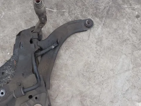 Ψαλίδι Εμπρός Δεξί για NISSAN MICRA (2005 - 2011) (K12) *ΔΒ* Ψαλίδι Εμπρός Δεξί για NISSAN MICRA (2005 - 2011) (K12) *ΔΒ*