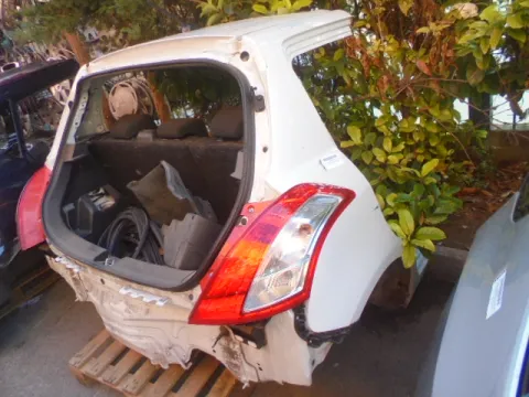 Τροπέτο Πίσω Χωρίς Άξονα Με Φανάρια  για SUZUKI SWIFT (2012 - 2014) ( ) Hatchback - 5dr *Π* -  Τροπέτο Πίσω Χωρίς Άξονα Με Φανάρια  για SUZUKI SWIFT (2012 - 2014) ( ) Hatchback - 5dr *Π* -
