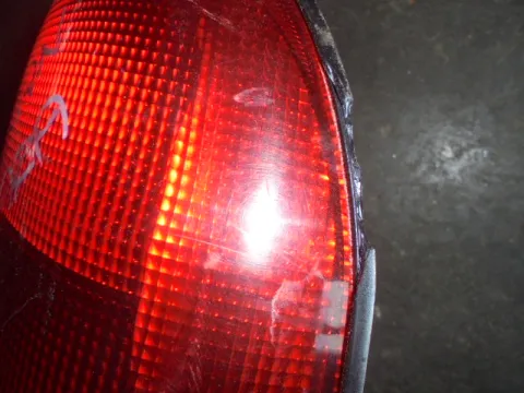 Φανάρι Πίσω Δεξί (Ελαττωματικό) για SUZUKI GRAND VITARA (1999 - 2001) (SQ) , (2002 - 2005) (SQ)  -  Φανάρι Πίσω Δεξί (Ελαττωματικό) για SUZUKI GRAND VITARA (1999 - 2001) (SQ) , (2002 - 2005) (SQ)  -