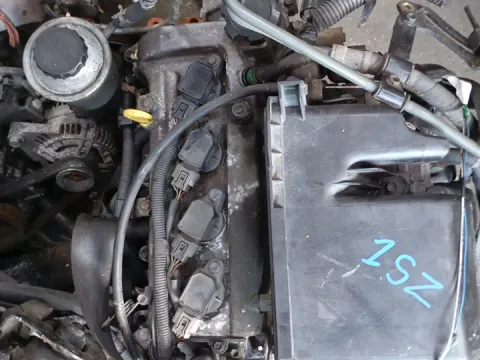 Κινητήρας Κορμός - Καπάκι 1SZ για TOYOTA YARIS (1999 - 2002) (XP10) 1000 1SZ-FE petrol 68 SCP10 * ITALY * Κινητήρας Κορμός - Καπάκι 1SZ για TOYOTA YARIS (1999 - 2002) (XP10) 1000 1SZ-FE petrol 68 SCP10 * ITALY *