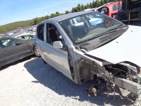 Τροπέτο Αμάξι κομπλέ (Ελαττωματικός Πίσω Άξονας) για TOYOTA YARIS (2003 - 2005) (XP10) Hatchback - 5dr (VNKKL123X0A) 1300 2SZ-FE petrol 86 SCP12 *ΔΒ* -  Τροπέτο Αμάξι κομπλέ (Ελαττωματικός Πίσω Άξονας) για TOYOTA YARIS (2003 - 2005) (XP10) Hatchback - 5dr (VNKKL123X0A) 1300 2SZ-FE petrol 86 SCP12 *ΔΒ* -