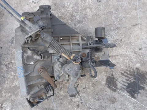 Κιβώτιο Ταχυτήτων (Σασμάν) Χειροκίνητο για TOYOTA YARIS (2003 - 2005) (XP10) 1300 2SZ-FE petrol 86 SCP12 ITALY  Κιβώτιο Ταχυτήτων (Σασμάν) Χειροκίνητο για TOYOTA YARIS (2003 - 2005) (XP10) 1300 2SZ-FE petrol 86 SCP12 ITALY