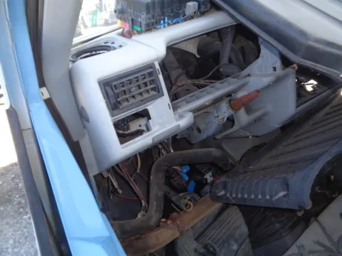 Τροπέτο Αμάξι Κουφαρι για VW TRANSPORTER (1991 - 1996) (70X) (T4) Van 2000 (AAC) Petrol 84  *ΔΒ* -  Τροπέτο Αμάξι Κουφαρι για VW TRANSPORTER (1991 - 1996) (70X) (T4) Van 2000 (AAC) Petrol 84  *ΔΒ* -