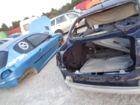 Τροπέτο Αμάξι Κουφάρι για RENAULT MEGANE (2002 - 2005) (LM) (KM) (EM) (CM) (LM) Sedan - 4dr 1600 (K4M 760) Petrol 113 *ΔΒ* -  Τροπέτο Αμάξι Κουφάρι για RENAULT MEGANE (2002 - 2005) (LM) (KM) (EM) (CM) (LM) Sedan - 4dr 1600 (K4M 760) Petrol 113 *ΔΒ* -